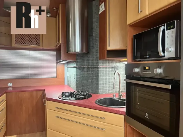 Prodej bytu 2+kk, Ostrava, Kubánská, 53 m2