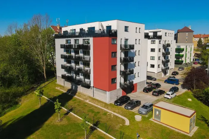 Pronájem bytu 1+kk, Plzeň, Pod Záhorskem, 447 m2