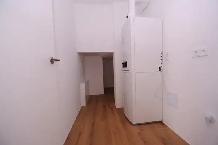 Pronájem rodinného domu, Praha - Horní Měcholupy, U Golfu, 180 m2