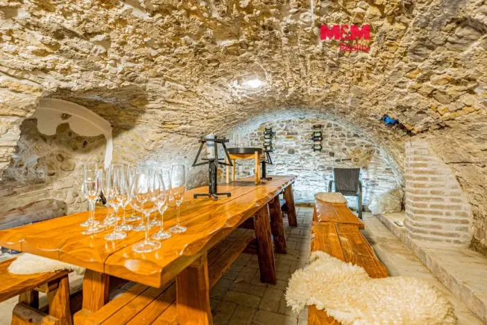 Prodej restaurace, Brušperk, náměstí J. A. Komenského, 350 m2