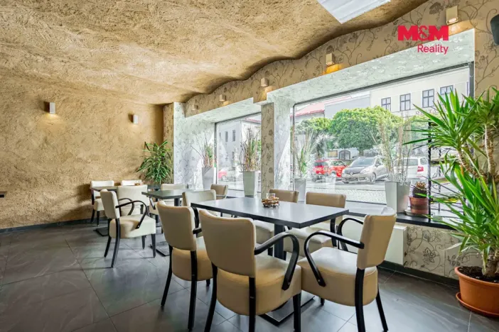 Prodej restaurace, Brušperk, náměstí J. A. Komenského, 350 m2