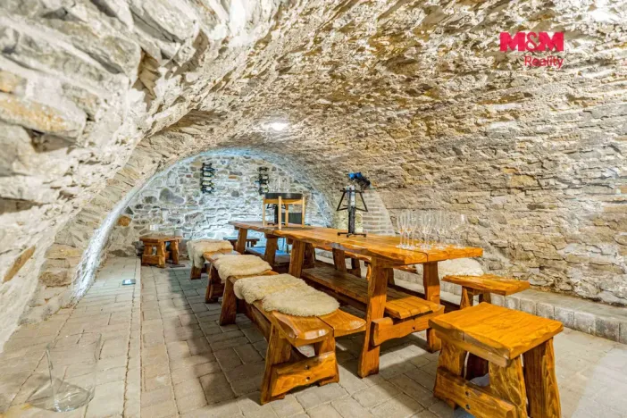 Prodej restaurace, Brušperk, náměstí J. A. Komenského, 350 m2