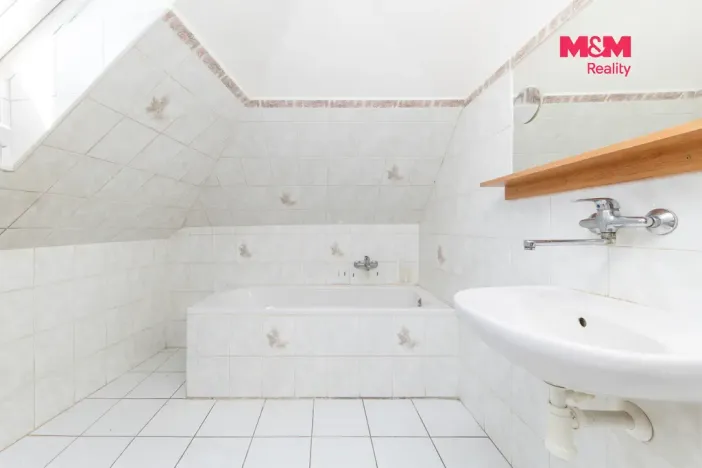 Prodej rodinného domu, Ochoz u Tišnova, 237 m2