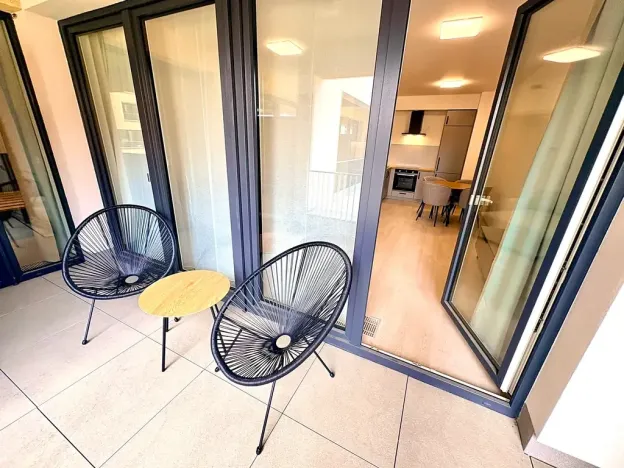 Pronájem bytu 2+kk, Praha - Hloubětín, Poděbradská, 63 m2