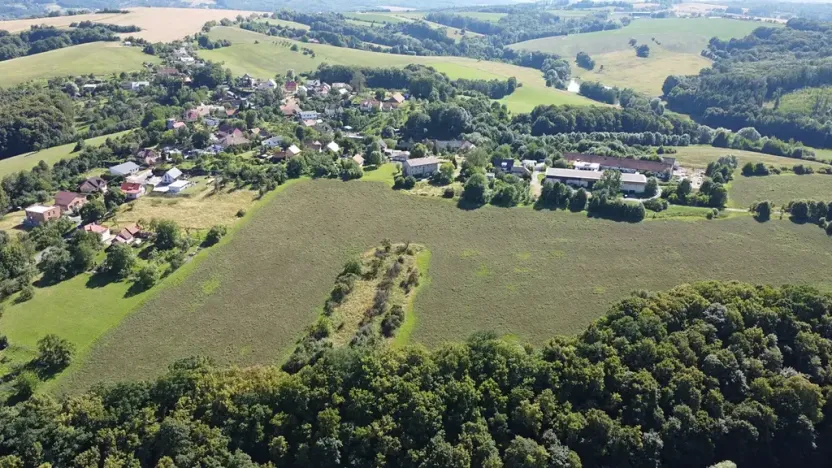 Prodej pozemku pro bydlení, Valašské Meziříčí, 18320 m2