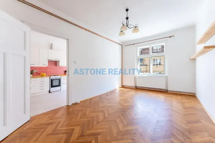 Prodej bytu 3+1, Praha - Vinohrady, Čáslavská, 85 m2