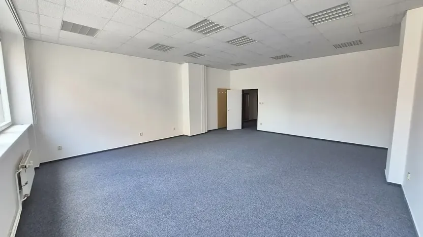 Pronájem kanceláře, Praha - Nové Město, Politických vězňů, 153 m2