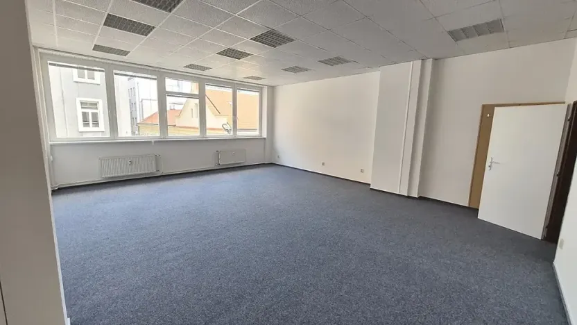Pronájem kanceláře, Praha - Nové Město, Politických vězňů, 153 m2