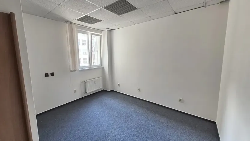 Pronájem kanceláře, Praha - Nové Město, Politických vězňů, 153 m2