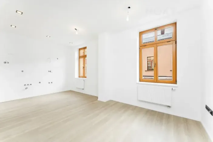 Pronájem bytu 1+kk, Jilemnice, Jana Harracha, 35 m2