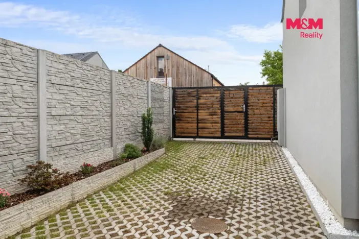 Prodej rodinného domu, Postřižín, Vinohradská, 80 m2