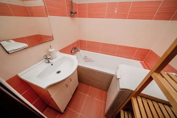 Pronájem bytu 1+1, Ostrava, Sládkova, 44 m2