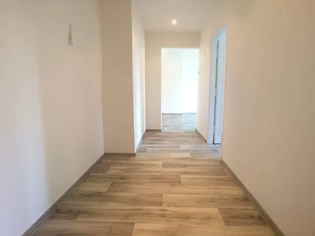 Pronájem bytu 3+kk, Praha - Kobylisy, Horňátecká, 80 m2