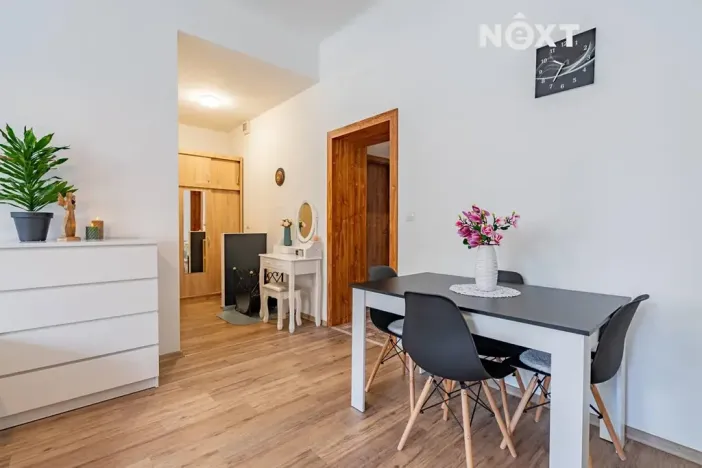 Prodej bytu 4+1, České Budějovice, J. Dobrovského, 73 m2