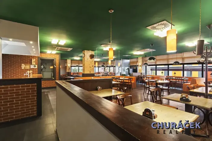 Prodej restaurace, Praha - Troja, Olštýnská, 378 m2