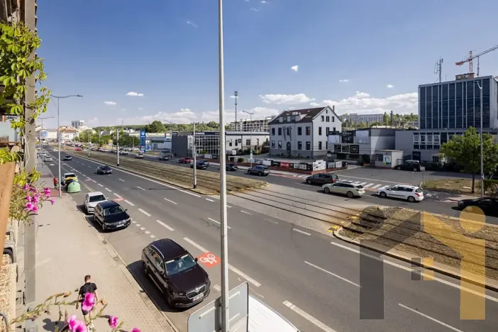 Prodej bytu 2+kk, Praha - Libeň, Českomoravská, 64 m2
