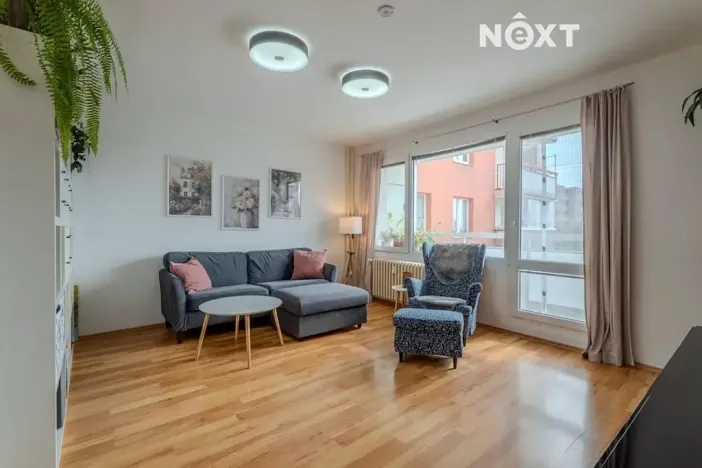 Prodej bytu 3+1, Brno, Valtická, 77 m2
