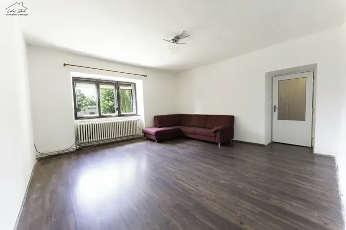 Prodej komerční nemovitosti, Račiněves, 435 m2