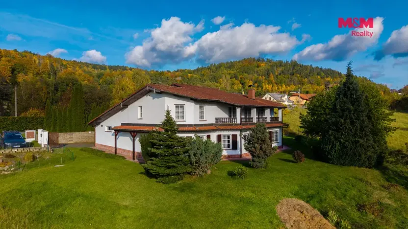 Prodej rodinného domu, Frýdštejn - Sestroňovice, 387 m2