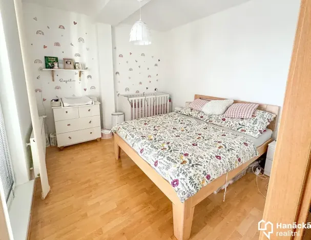 Pronájem bytu 2+kk, Olomouc, Handkeho, 57 m2