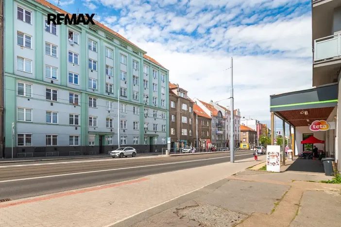 Pronájem bytu 2+kk, Plzeň, Koterovská, 36 m2