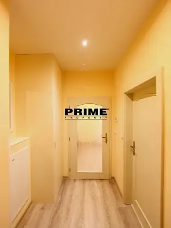 Pronájem bytu 1+1, Praha - Vinohrady, Máchova, 40 m2