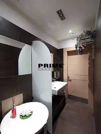 Pronájem obchodního prostoru, Praha - Vinohrady, Italská, 225 m2