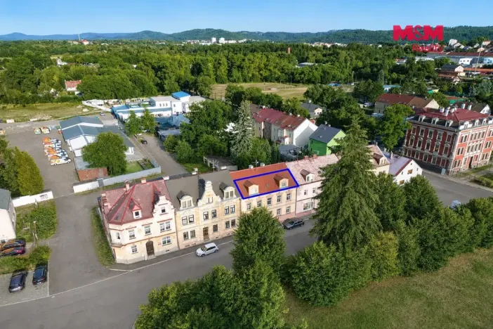 Prodej bytu 2+kk, Karlovy Vary - Stará Role, Jabloňová, 50 m2