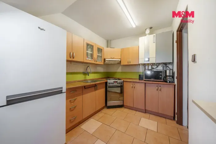 Prodej bytu 2+kk, Karlovy Vary - Stará Role, Jabloňová, 50 m2