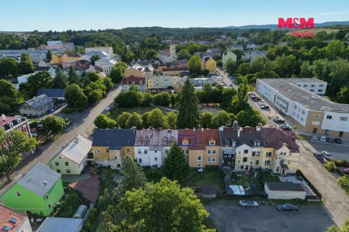 Prodej bytu 2+kk, Karlovy Vary - Stará Role, Jabloňová, 50 m2