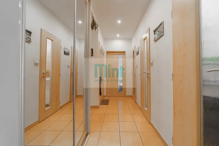 Prodej bytu 2+1, Ostrava, Panelová, 51 m2