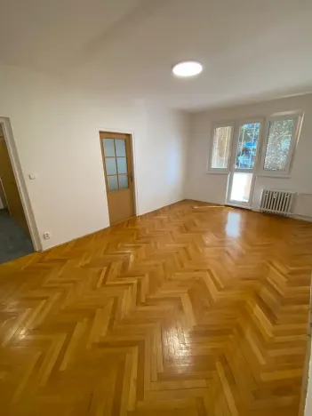 Pronájem bytu 3+1, Zlín, M. Knesla, 70 m2