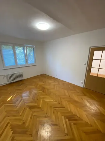 Pronájem bytu 3+1, Zlín, M. Knesla, 70 m2