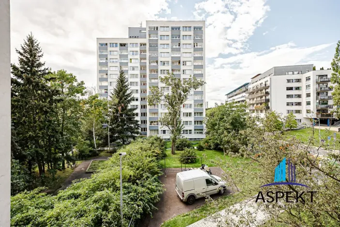 Pronájem bytu 1+kk, Praha - Vokovice, Evropská, 24 m2