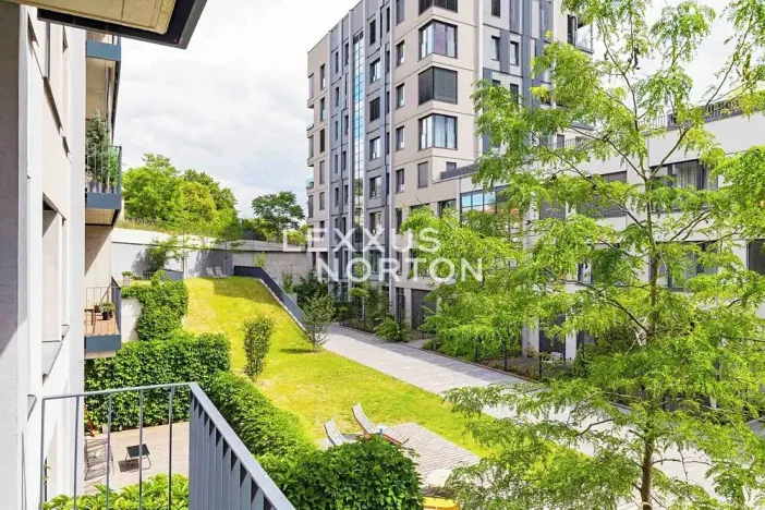 Pronájem bytu 2+kk, Praha - Smíchov, Grafická, 56 m2