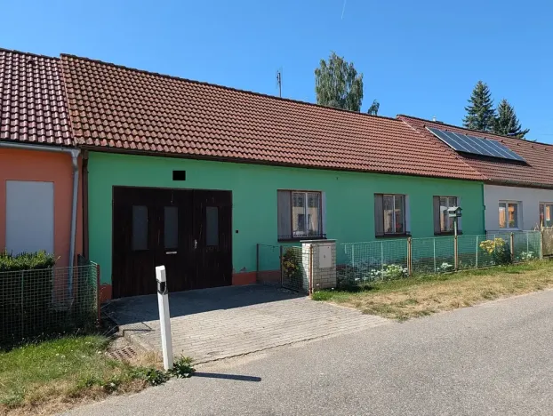 Prodej rodinného domu, Dříteň, 225 m2