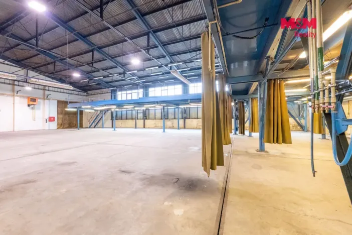Prodej výrobních prostor, Slavičín, 714 m2