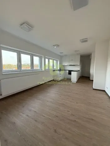 Pronájem bytu 2+kk, Rokycany, Zeyerova, 53 m2