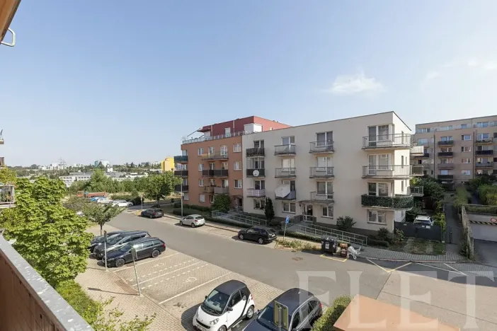 Pronájem bytu 1+kk, Praha - Černý Most, Rudolfa Holeky, 51 m2