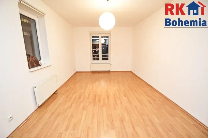 Pronájem bytu 2+kk, Praha - Michle, V dolině, 54 m2