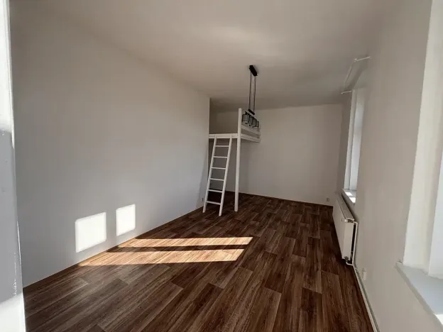 Pronájem bytu 1+1, Liberec, Františkovská, 40 m2