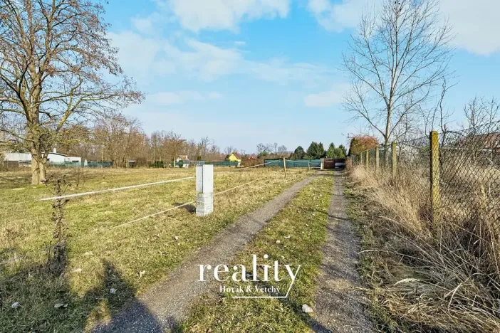 Prodej pozemku, Znojmo, 2057 m2