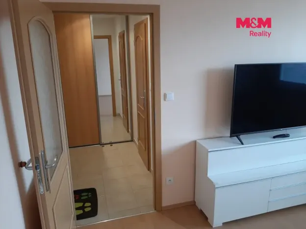 Pronájem bytu 1+1, Kladno - Kročehlavy, Ostravská, 27 m2