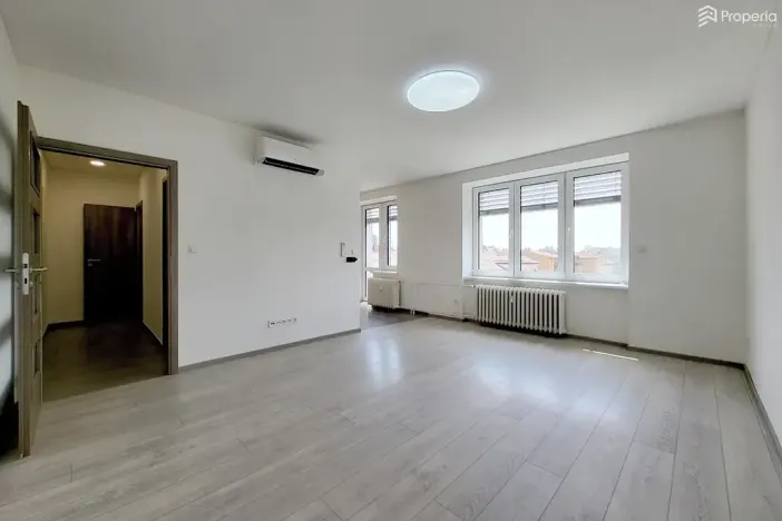Prodej bytu 1+kk, Brno, Křídlovická, 35 m2