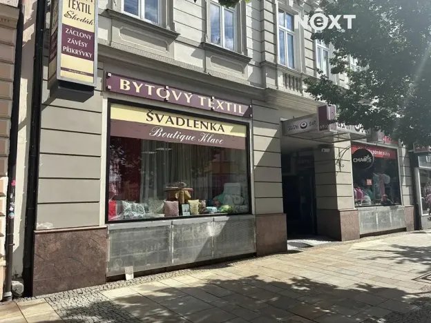 Pronájem obchodního prostoru, Tábor, 9. května, 140 m2