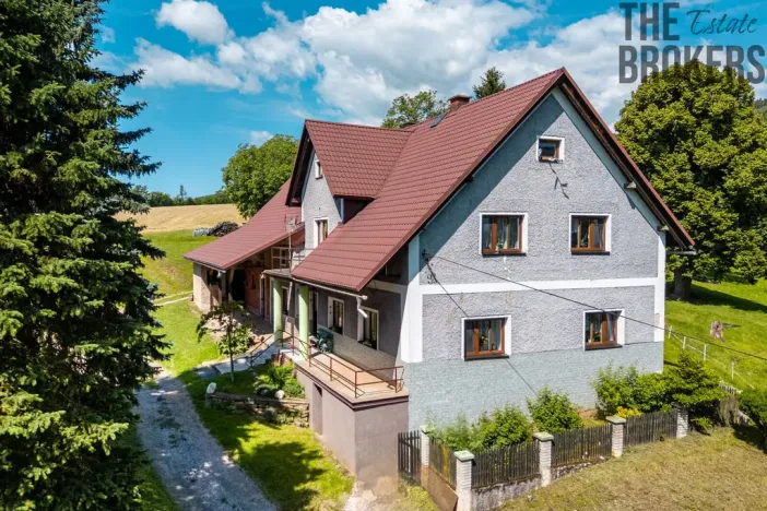 Prodej rodinného domu, Lánov - Horní Lánov, 242 m2