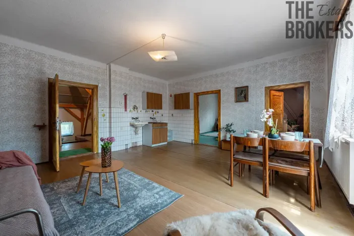Prodej rodinného domu, Lánov - Horní Lánov, 242 m2