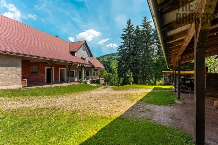 Prodej rodinného domu, Lánov - Horní Lánov, 242 m2