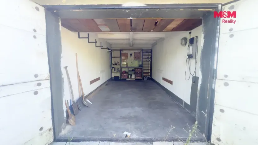 Prodej garáže, Zlín, Partyzánská, 18 m2