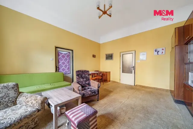 Prodej bytu 3+1, Karlovy Vary, Svahová, 97 m2